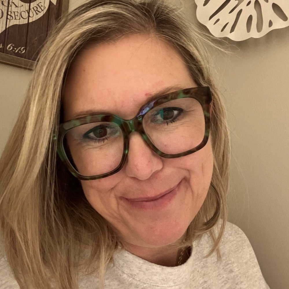 Meet your Posher, Ashli